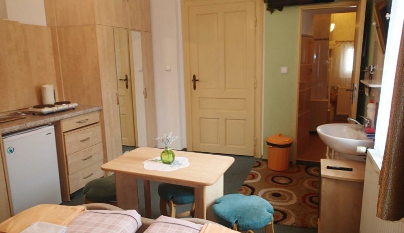 Penzion villa Máj Mariánské Lázně - Třílůžkový pokoj + přistýlka